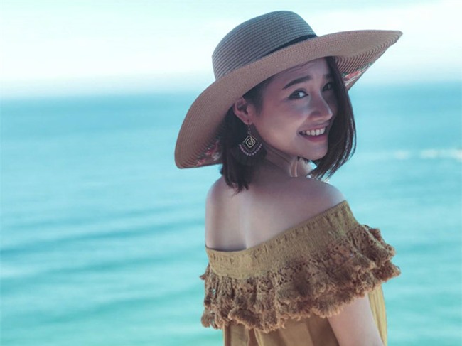 Nhã Phương đến tận nơi xin lỗi BTC Mai Vàng vì vụ Trường Giang cầu hôn-1