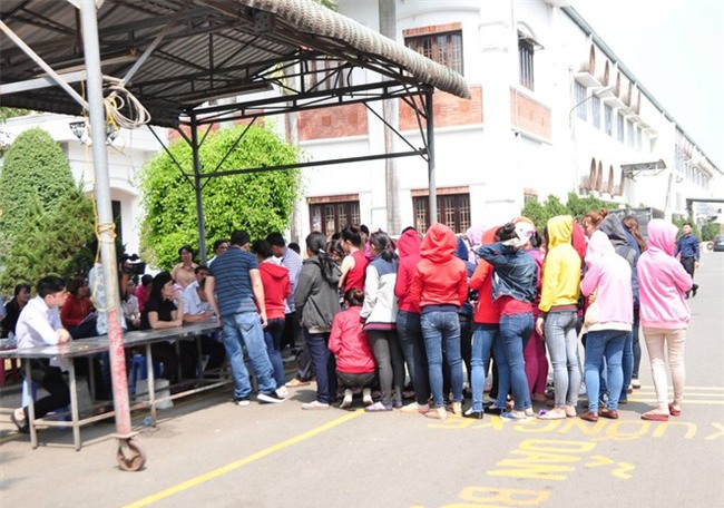 Vụ lãnh đạo công ty may bỏ trốn trước Tết: Công nhân đã nhận được 50% lương - Ảnh 1.