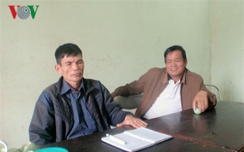 “Choáng” với ngôi làng ở Hà Nội ăn 4 tấn thịt chó trong ngày Tết - Ảnh 2.