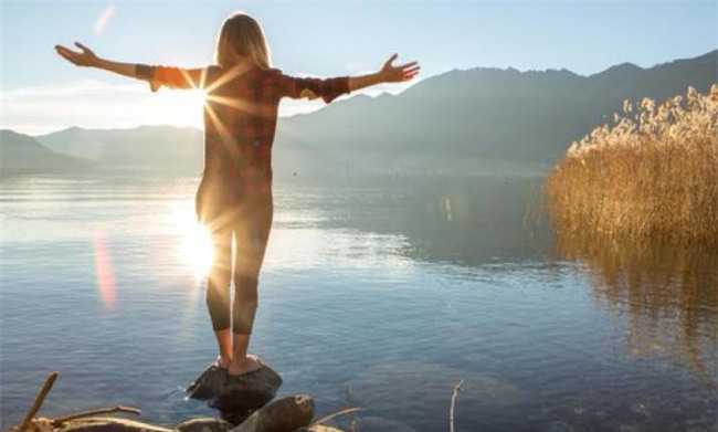 Nếu chị em muốn đi du lịch mà không có đàn ông, hãy đến hòn đảo xinh đẹp cấm tiệt đấng mày râu này - Ảnh 9.