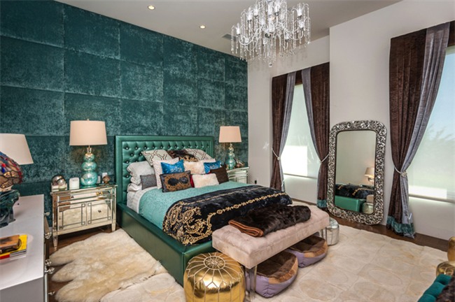 choang ngop biet thu 30 trieu usd duoc britney spears thue de nghi le valentine hinh anh 14