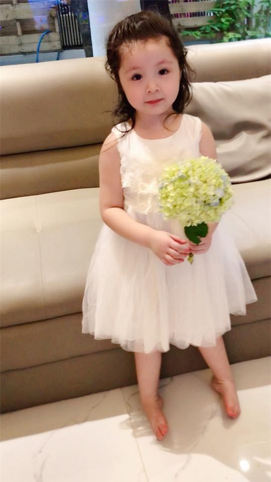 Cadie Mộc Trà, con gái Elly Trần, Elly Trần