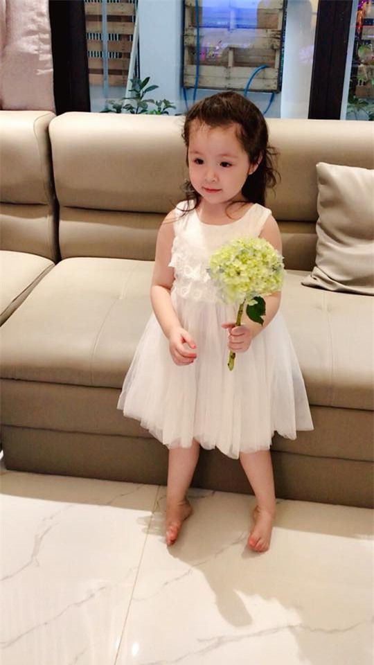 Cadie Mộc Trà, con gái Elly Trần, Elly Trần