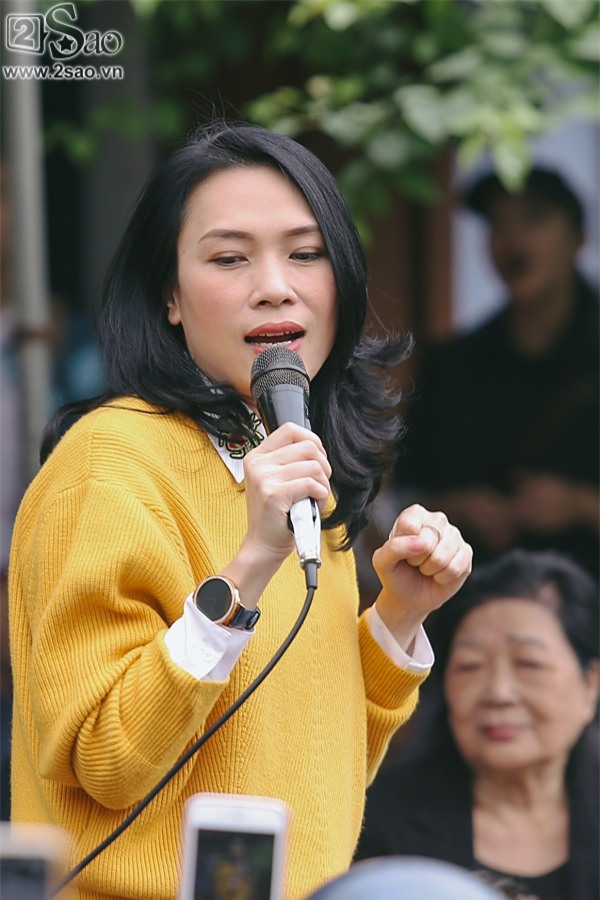 Một triệu biểu cảm đặc biệt của Mỹ Tâm trong chuyến từ thiện khép lại năm 2017 đại thắng-6