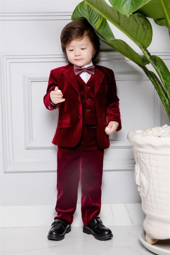 cadie, túc mạch, con của elly trần