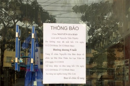 Bố của bé trai 5 tuổi tử vong dưới ao: “Con tôi không bị sát hại như trên mạng đồn đoán, mong mọi người để cháu yên nghỉ” - Ảnh 2.
