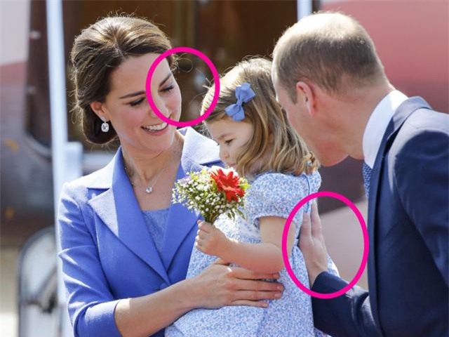 Chỉ bằng những hành động rất nhỏ với con, vợ chồng Công nương Kate được khen ngợi hết lời