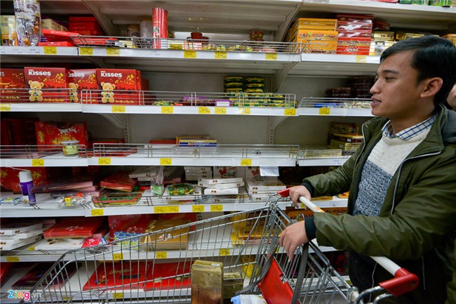 Thị trường quà tặng Valentine lu mờ vì không khí Tết