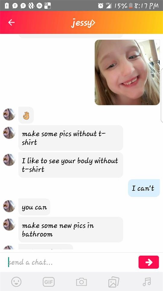 Vô tư cho con gái chơi điện thoại, đến khi nhìn những dòng tin nhắn này, ông bố vừa sợ hãi vừa phẫn nộ - Ảnh 5.