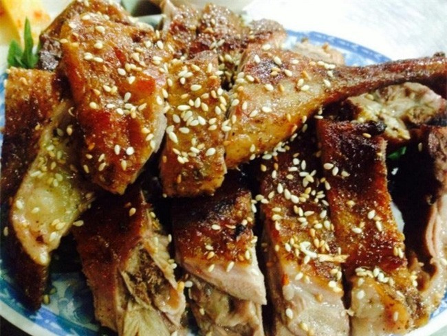 6 quán vịt ngon, giá chỉ khoảng 100 ngàn/ người để ăn giải đen cuối năm ở Hà Nội - Ảnh 15.