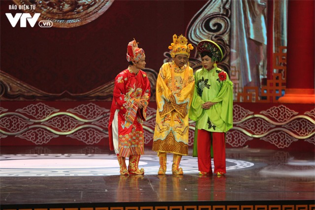 Táo quân 2018: Mê mẩn hotgirl, Ngọc Hoàng Quốc Khánh mong ngóng bãi triều sớm - Ảnh 3.