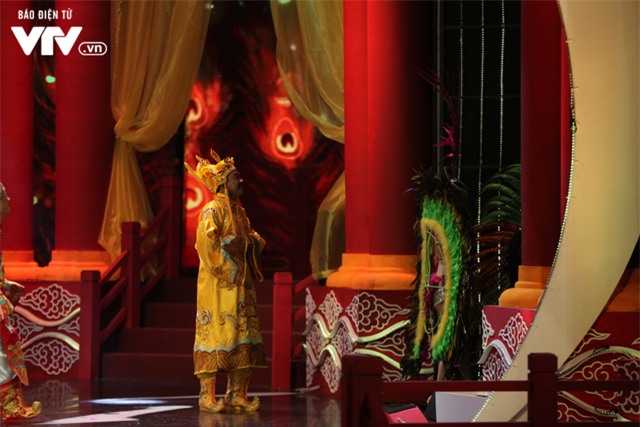 Táo quân 2018: Mê mẩn hotgirl, Ngọc Hoàng Quốc Khánh mong ngóng bãi triều sớm - Ảnh 7.