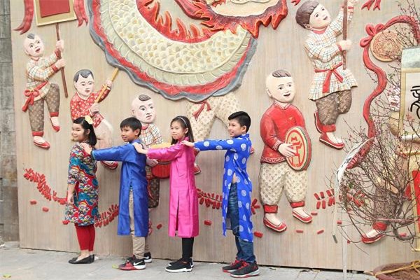 ha noi ngay 29 tet: noi tap nap ke den nguoi di, noi vang ve diu hiu den la thuong - 5