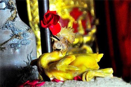 chuyen gia phong thuy goi y le vat cung giao thua trong nha va ngoai troi - 2