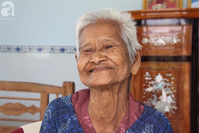 Không còn cảnh xin từng bữa cơm nuôi 4 người con tâm thần, người mẹ già 86 tuổi đã có một cuộc sống mới - Ảnh 15.