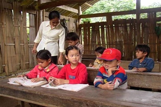 Thuong Tet cho giao vien 600.000 dong: Hieu truong phai giai trinh hinh anh 1