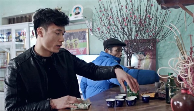 Tuyển thủ U23 Việt Nam tất bật đón Tết cùng gia đình-1