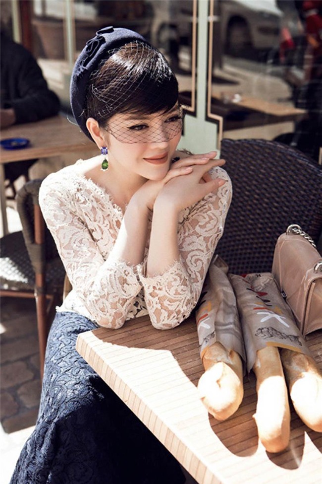 phong cach doi lap cua 2 my nhan tuoi tuat noi nhat vbiz - 2