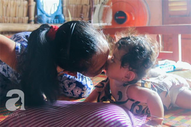 Tết mới của gia đình người mẹ điên ở Trà Vinh: Ấm áp và tràn ngập tiếng cười nhờ những tấm lòng - Ảnh 22.
