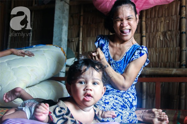 Tết mới của gia đình người mẹ điên ở Trà Vinh: Ấm áp và tràn ngập tiếng cười nhờ những tấm lòng - Ảnh 4.