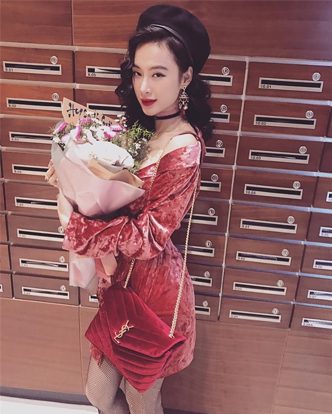 Hồ Ngọc Hà - Angela Phương Trinh dẫn đầu xu hướng nhung rực rỡ đón chào năm mới-1