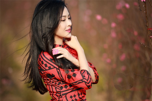 "hot girl dao keo" nam dinh dep lung lieng voi ao dai xuan hinh anh 7
