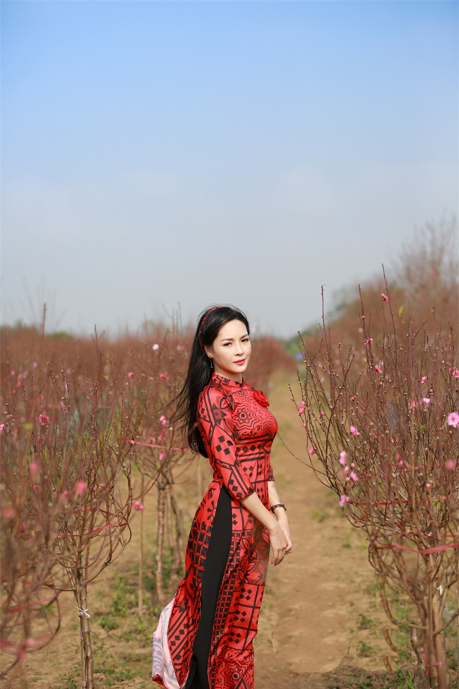"hot girl dao keo" nam dinh dep lung lieng voi ao dai xuan hinh anh 8