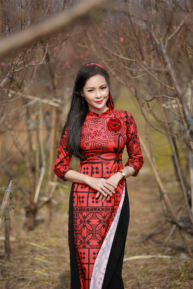 "hot girl dao keo" nam dinh dep lung lieng voi ao dai xuan hinh anh 9
