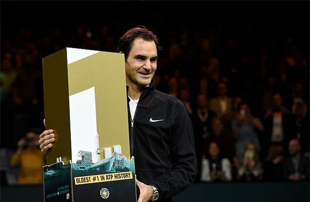 Roger Federer trở lại ngôi số 1 thế giới, lập kỷ lục chưa từng có - Ảnh 1.