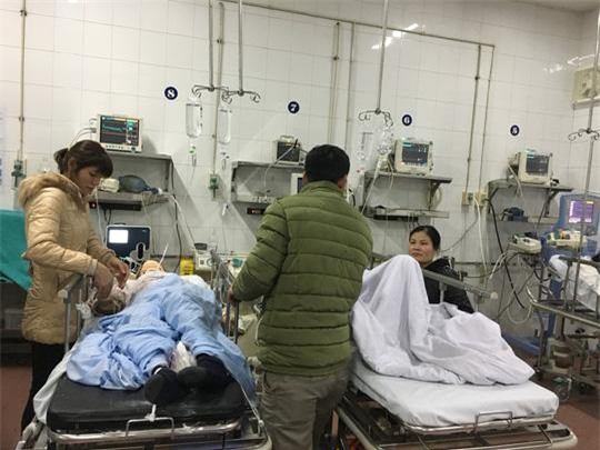 3 ngay tet, gan 2.000 ca cap cuu do danh nhau, 6 nguoi chet - 2