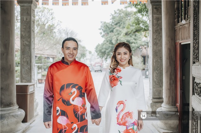 Chuyện tình MC Chúng tôi là chiến sĩ: 10 năm trước là đồng nghiệp dự đám cưới của nhau, 10 năm sau gọi nhau vợ chồng! - Ảnh 1.