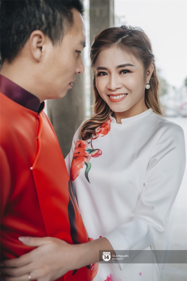 Chuyện tình MC "Chúng tôi là chiến sĩ": 10 năm trước là đồng nghiệp dự đám cưới của nhau, 10 năm sau gọi nhau vợ chồng! - Ảnh 8.