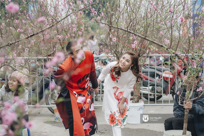 Chuyện tình MC "Chúng tôi là chiến sĩ": 10 năm trước là đồng nghiệp dự đám cưới của nhau, 10 năm sau gọi nhau vợ chồng! - Ảnh 8.