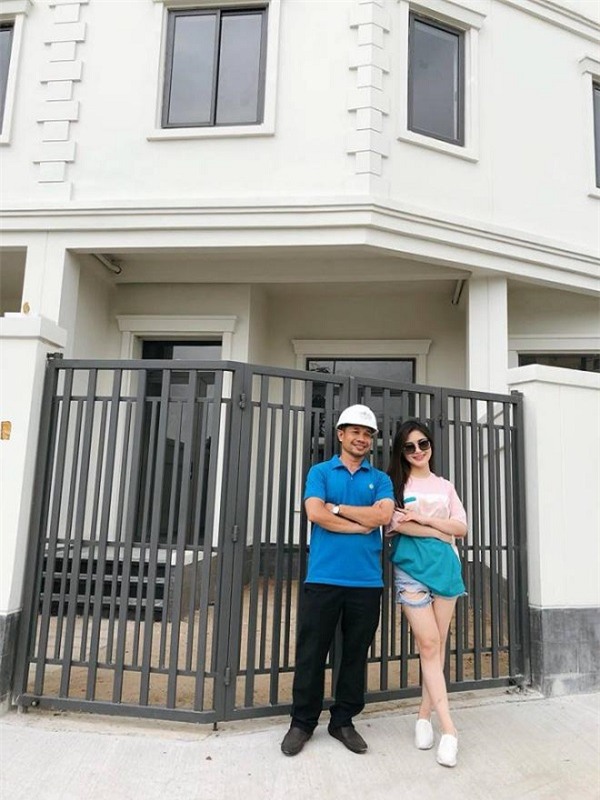 Sao Việt đua nhau mua nhà, sắm hàng hiệu tiền tỷ ăn tết-1