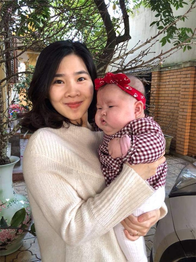 dung che me bim sua luc nao cung dau bu toc roi, ngay tet ho dep chang kem ai! - 7