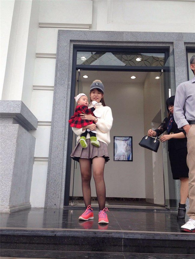 dung che me bim sua luc nao cung dau bu toc roi, ngay tet ho dep chang kem ai! - 9