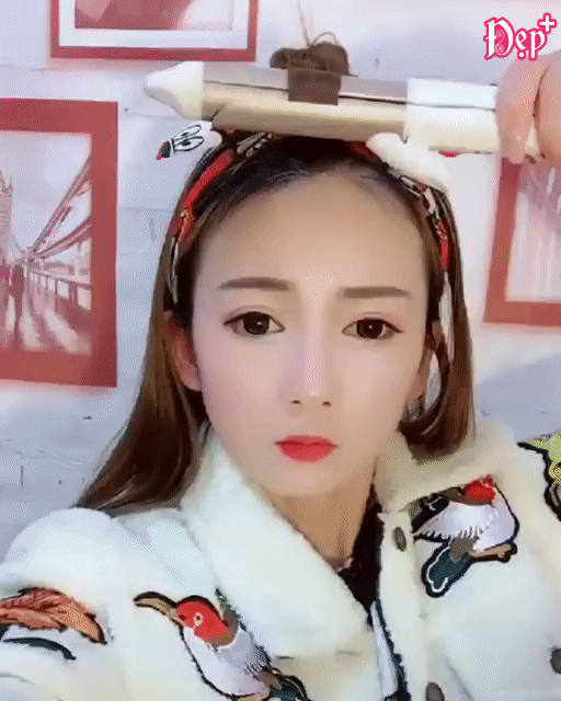 Clip: Tuyệt kỹ biến hóa mái dài thành mái mưa chẳng cần cắt tỉa-1