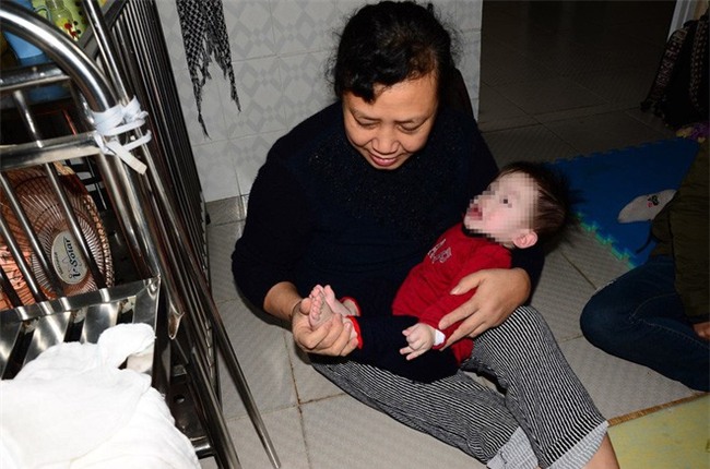 Nữ giáo viên sống chung với trẻ HIV, 30 năm chưa đón Tết cùng gia đình - Ảnh 2.