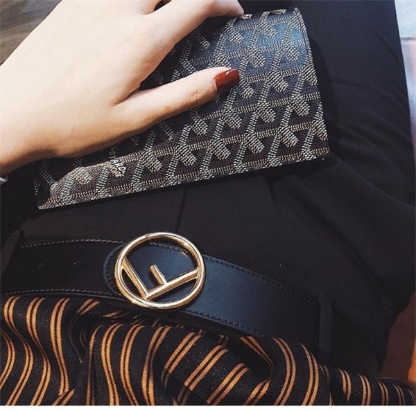 Sau Gucci, chiếc thắt lưng này đang nhăm nhe chiếm ngôi thắt lưng quốc dân-4