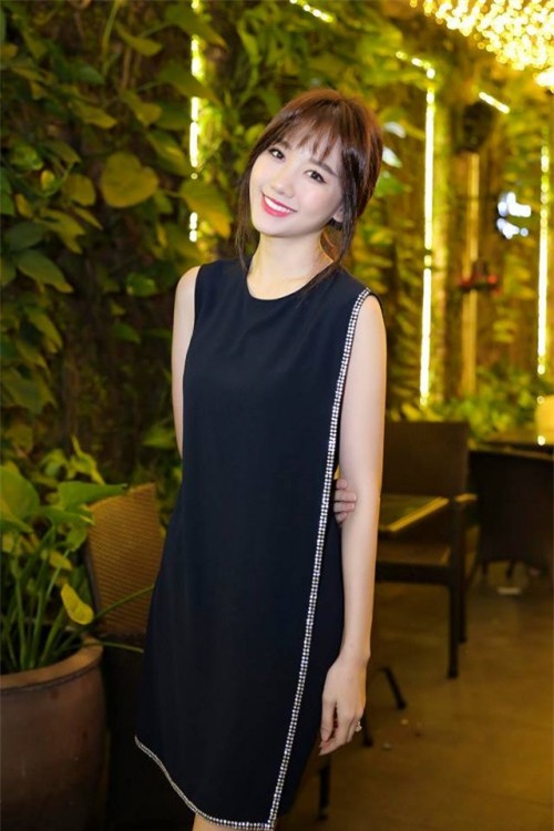 Bí quyết trang điểm ‘không tuổi’ của bà xã Trấn Thành ở đời thường và trên thảm đỏ - Ảnh 12.