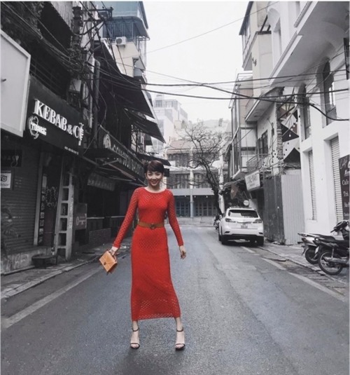 Top những bộ cánh đẹp nhất của dàn mỹ nhân Việt dịp đầu năm-9