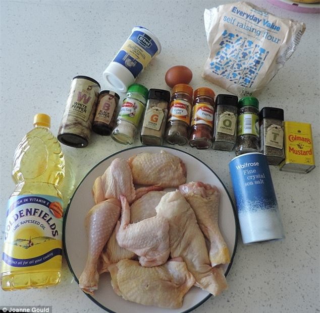 Công thức gà giòn giống hệt ngoài tiệm gà rán nổi tiếng đây rồi, các mẹ làm ngay cho con ăn thôi nào - Ảnh 3.