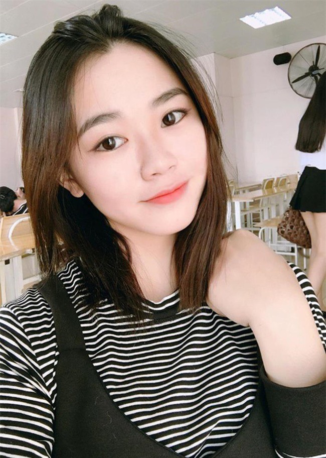 Tết của U23: Người khoe ảnh lãng mạn với bạn gái, người vui vẻ sum họp bên gia đình - Ảnh 11.