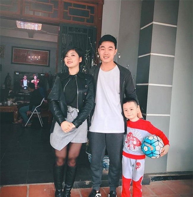 Tết của U23: Người khoe ảnh lãng mạn với bạn gái, người vui vẻ sum họp bên gia đình - Ảnh 17.