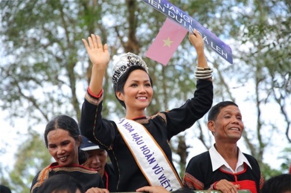 nhân vật 2017, H'hen Niê, Bùi Tiến Dũng, Mai Tài Phến