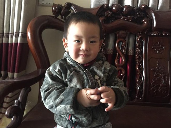 gap lai be trai co can nang “khong lo” ngay luc lot long o nam dinh - 2