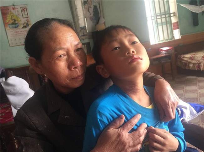 Người mẹ bị con trai ngáo đá khống chế 7 tiếng nói gì? - Ảnh 3.