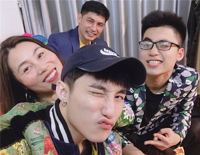 Sơn Tùng M-TP xuất hiện cực bảnh giữa những lời phàn nàn tăng cân sau Tết-2