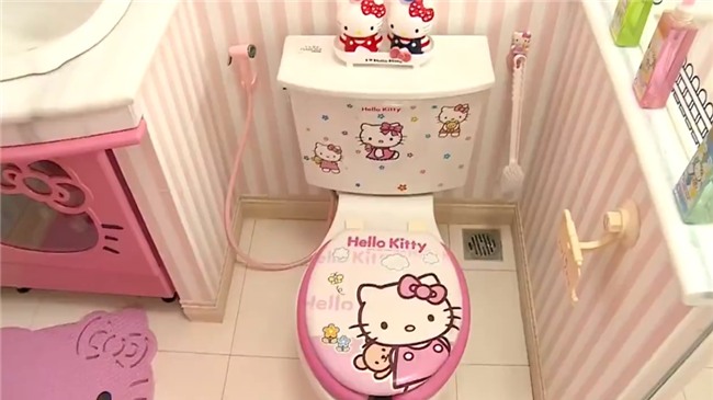 Ảnh hot nhất ngày: WC được trang trí từ A đến Z bằng hình tượng mèo Hello Kitty-5