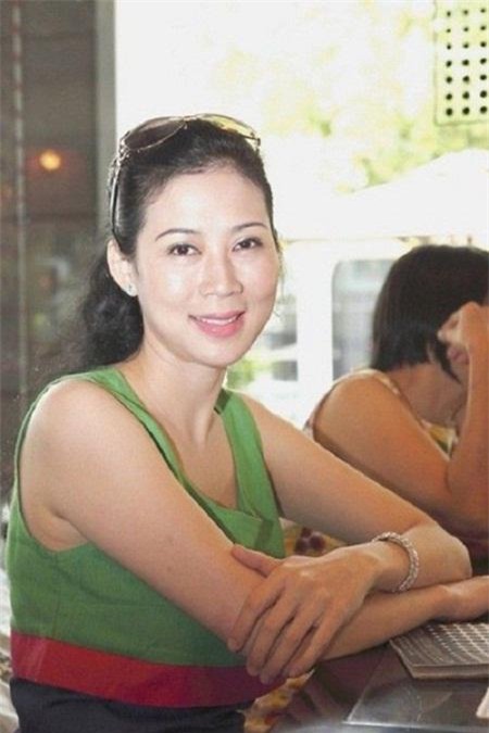 Đệ nhất mỹ nhân đương đại Diễm Hương giờ ra sao?